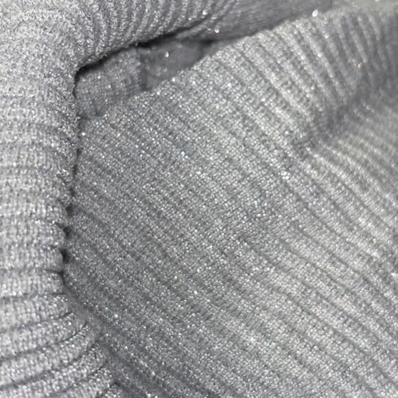 H&M Silver Metallic Gray Knit Turtleneck Oversized Pullover Sweater Top Size L - Picture 7 of 7